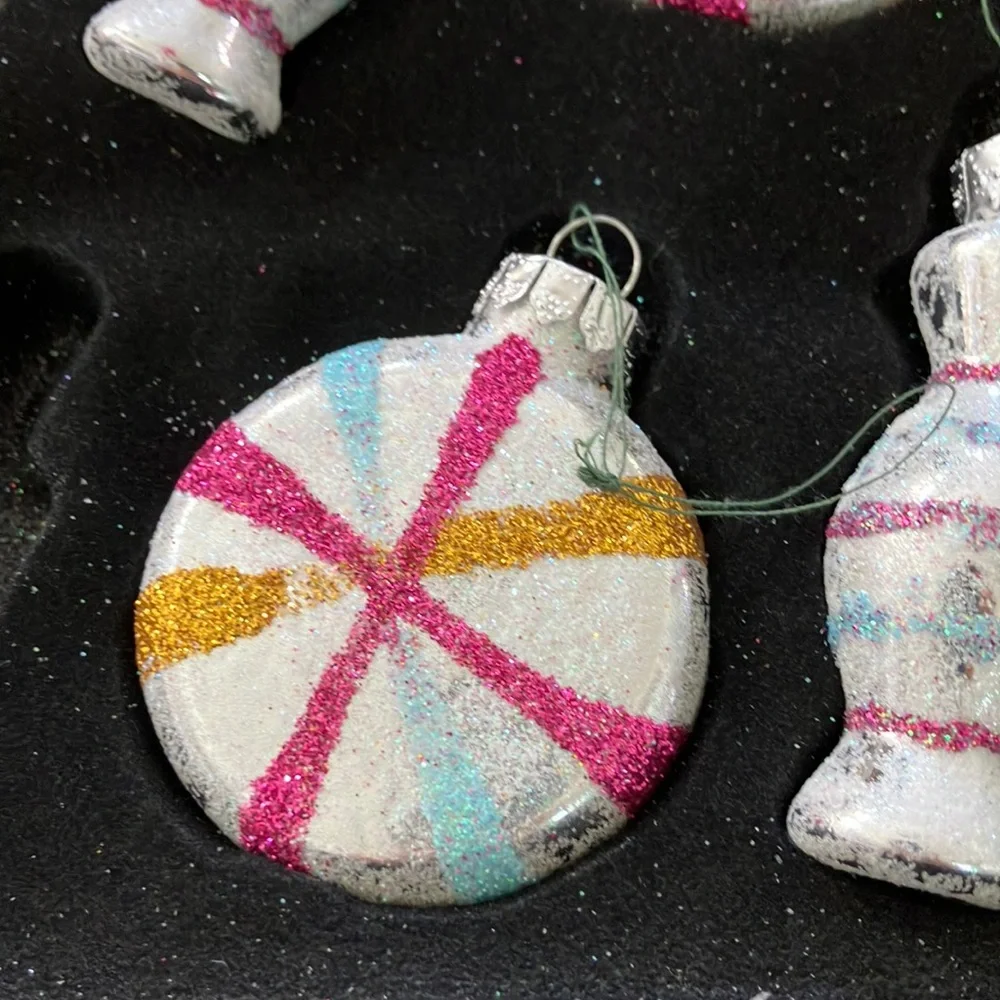 Festive Multicolor Glass Ornaments Set 7‎ pieces glitter finish